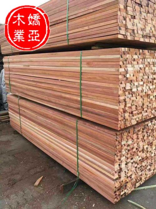 娇亚木业木材加工厂 印尼菠萝格 柳桉木 山樟木